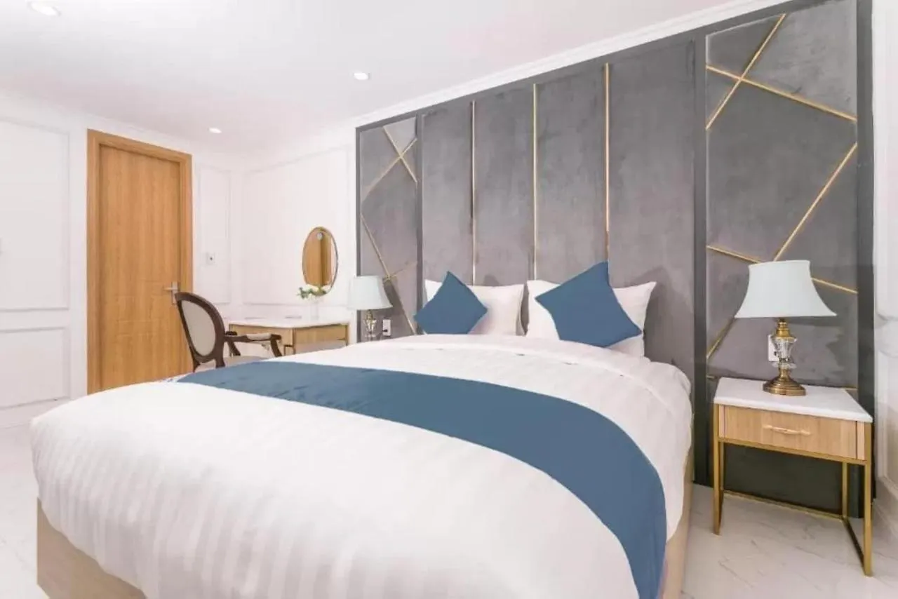 Dana Golf Hotel Da Nang 2*,